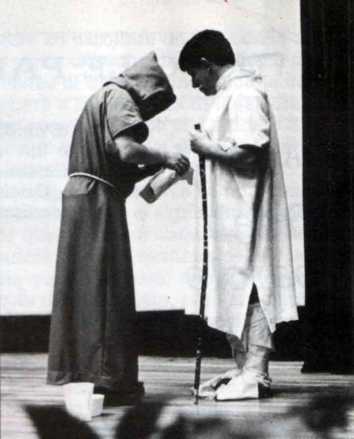 Siamo venuti ad Assisi Per capire San Francesco - Ombre e Luci n.14 - 1986
